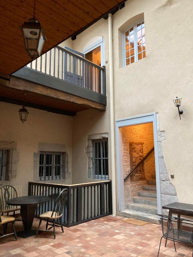 Maison La Tourelle Бом-ле-Дам Екстериор снимка