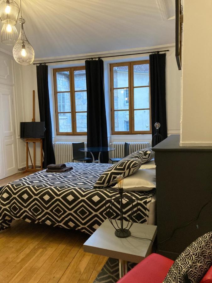 Maison La Tourelle Бом-ле-Дам Екстериор снимка
